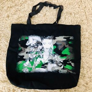 Rihanna Diamonds world tour tote with dog tags